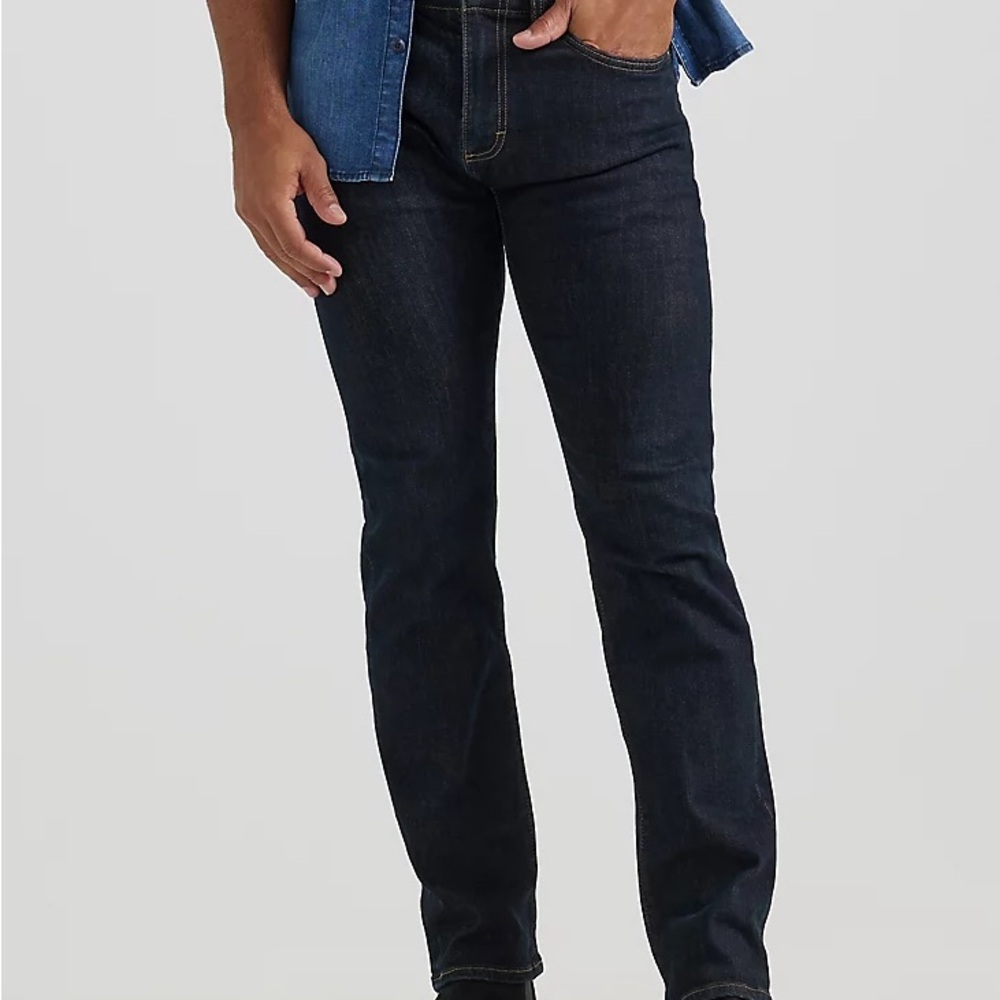 Lee Extreme Motion MVP Slim Tapered Jeans
